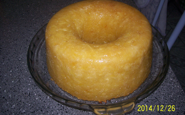 Bolo de macaxeira ou aipim com calda