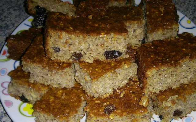 Bolo de banana e amaranto sem glúten