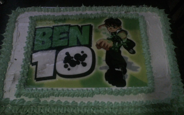 Bolo de aniversário colorido