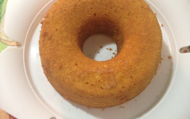 Bolo de milho de lata no liquidificador