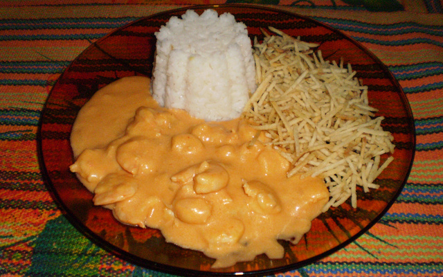 Estrogonofe de camarão