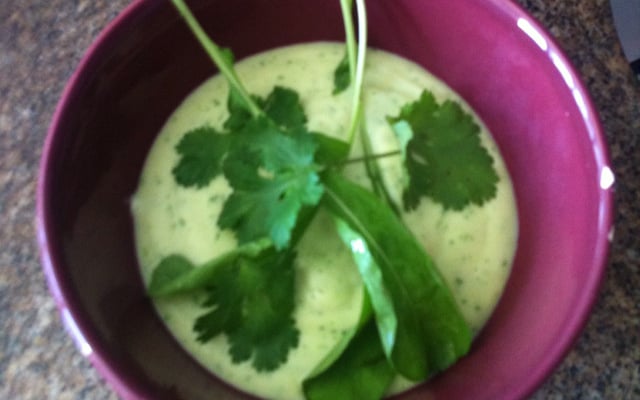 Sopa creme de rúcula deliciosa