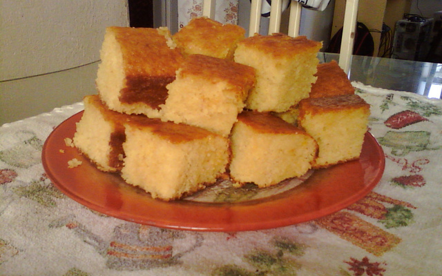 Bolo de laranja molhadinho