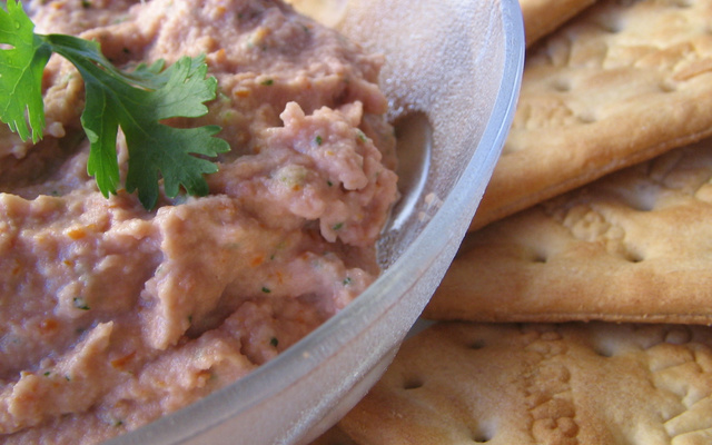 Patê de salsicha fácil