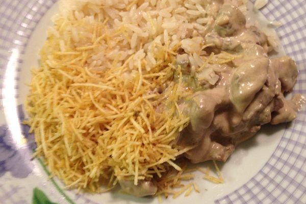 Estrogonofe de carne e queijo gorgonzola
