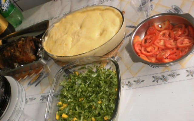 Batata de forno com molho branco