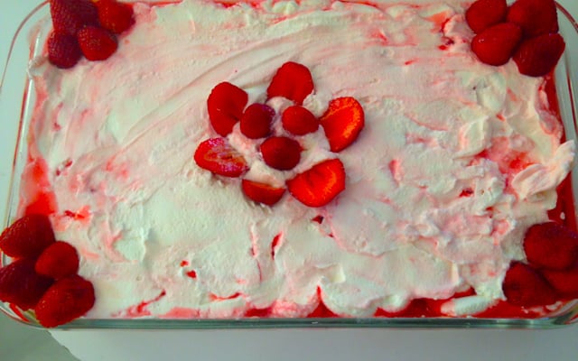 Pavê de morango fácil