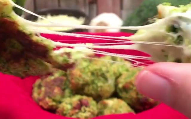 Bolinho de brócolis