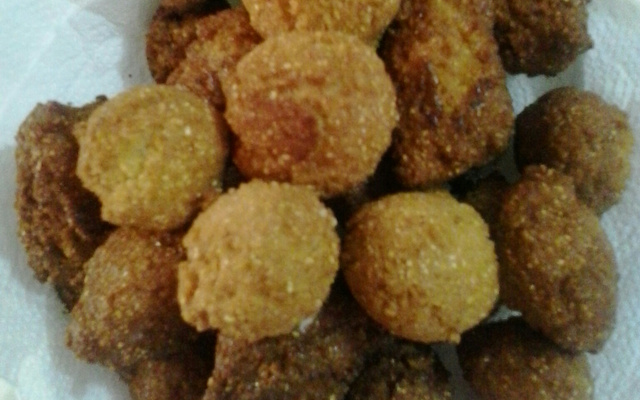 Bolinho de fubá frito
