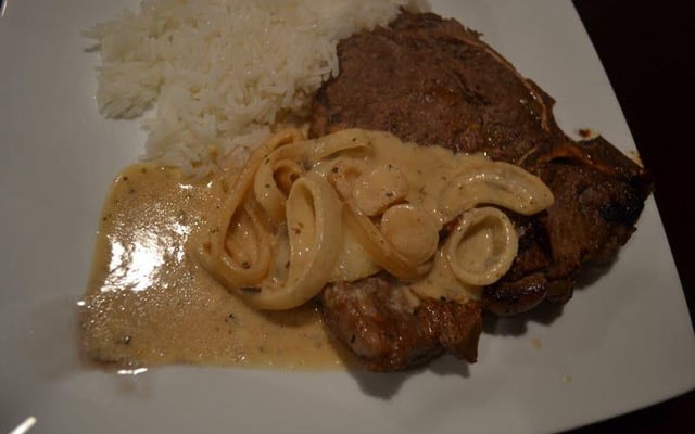 Bife acebolado - apartamento 503 (Nalva)