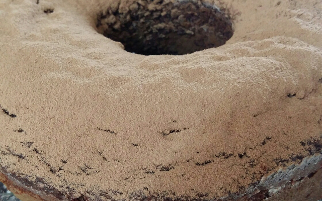 Bolo de chocolate com castanhas