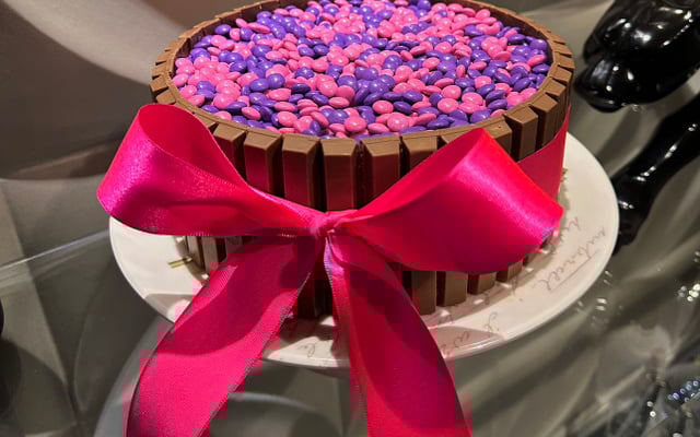 Bolo de Chocolate KIT KAT