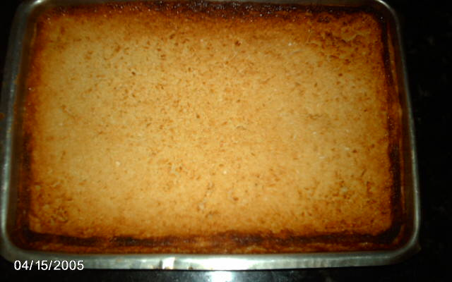 Bolo de mandioca simples