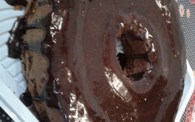 Bolo de chocolate super fácil da patrícia