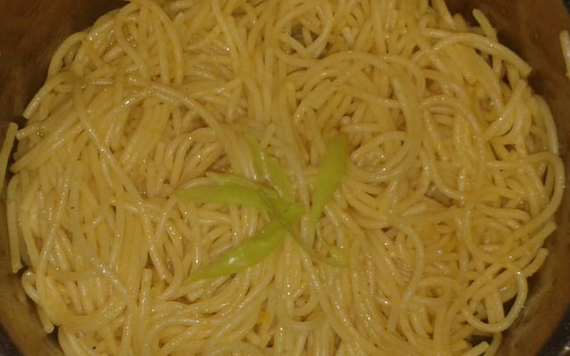 Macarrão ao alho e óleo prático