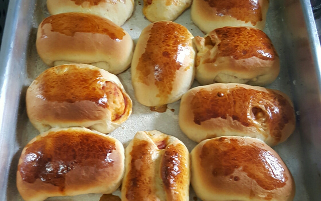 Pão de leite com salsicha