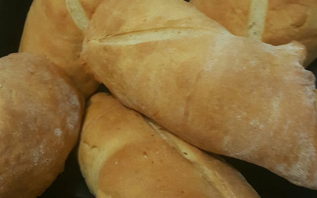 Pão caseiro simples