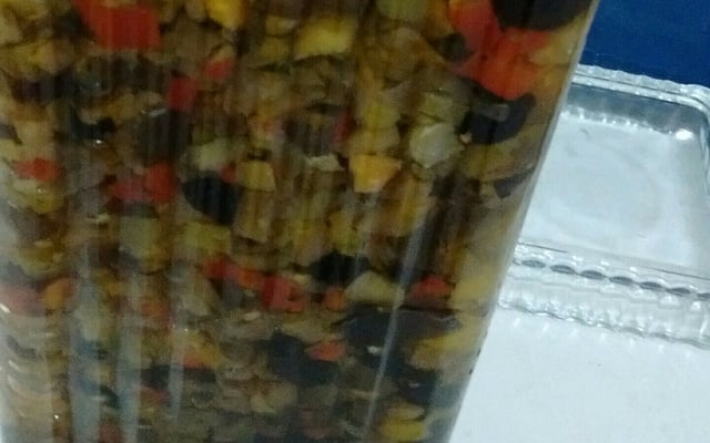 Antepasto com berinjela