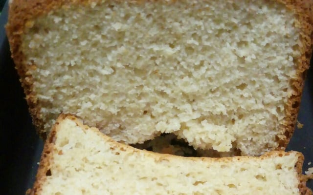 Pão caseiro na máquina de pão