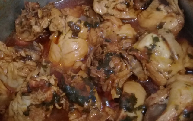 Frango caipira com polenta e cambuquira