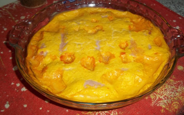 Enroladinho de frango ao creme de milho