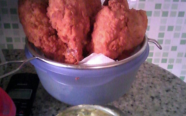 Coxa de frango empanada