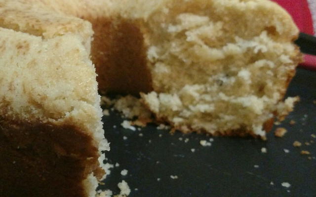 Bolo de trigo simples