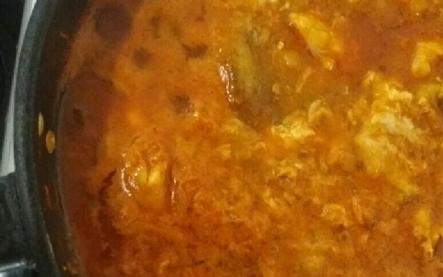 Moqueca de ovo com sardinha