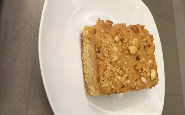 Bolo molhadinho de doce de leite