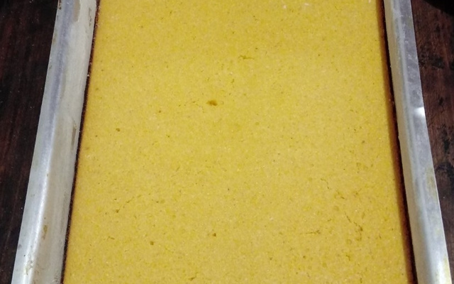 Bolo de milho com queijo