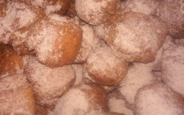 Bolinho de Rosa da Vovó ZéZa
