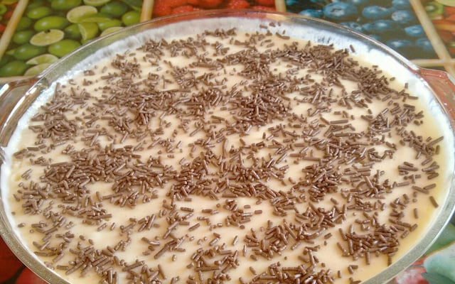 Mousse de limão com chocolate