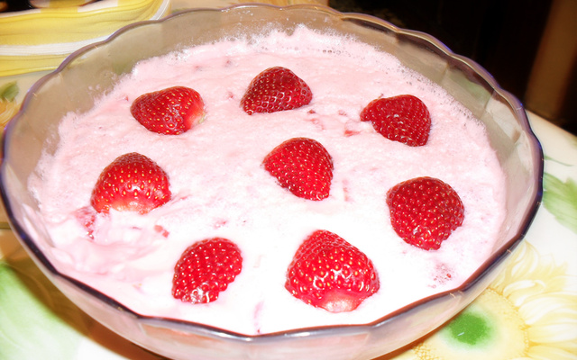 Mousse de Morango By (O Nanica)