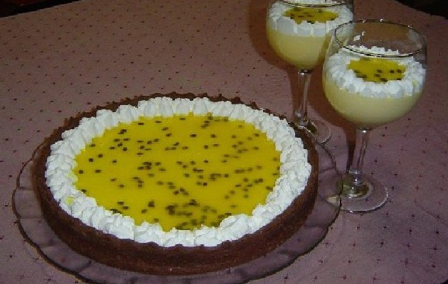 Bolo mousse de maracujá