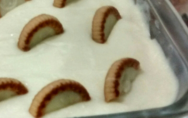 Torta de limão (simples, fácil, rápida e sem ir ao forno)