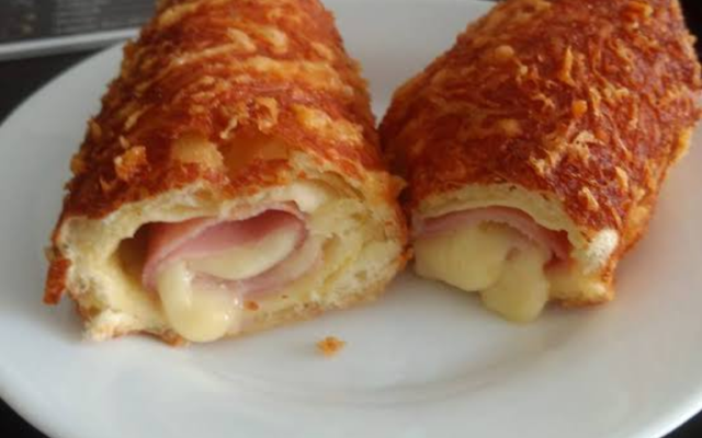 Cigarette de presunto e queijo