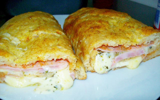 Pão de hot dog recheado da Josi