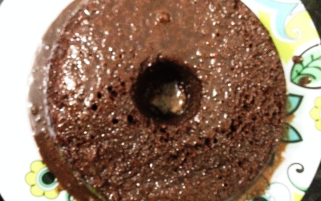 Bolo de chocolate de microondas