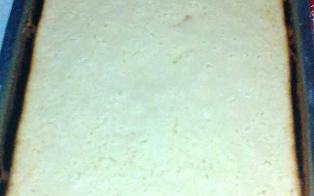 Bolo de mandioca cremoso