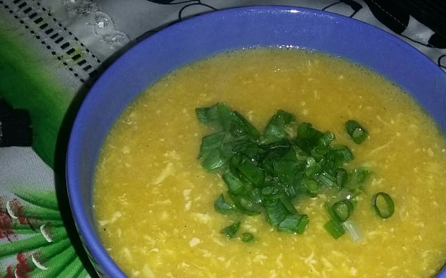 Caldo de frango com mandioca