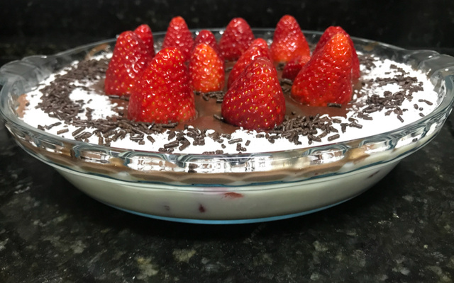 Sobremesa chococreme com morango