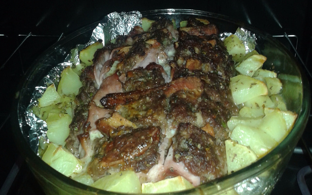 Rocambole de carne moída fácil e rápido