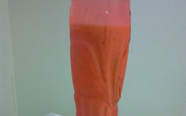 Suco de maracujá com leite condensado