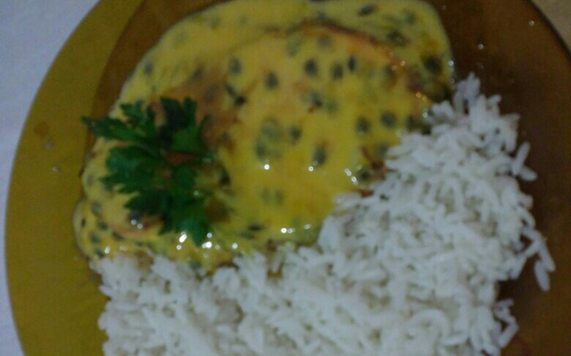 Salmão ao molho de maracujá