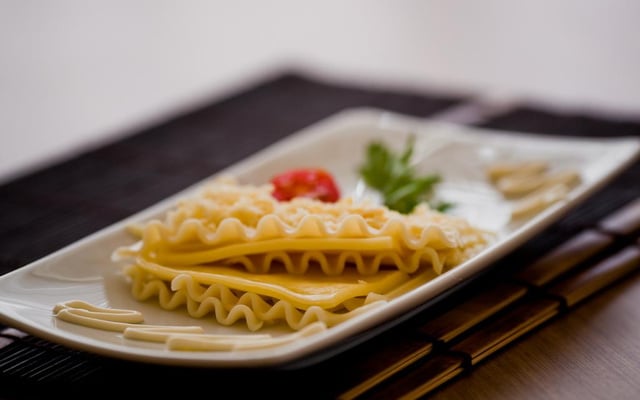 Lasanha de queijo e molho branco (simplesmente deliciosa)