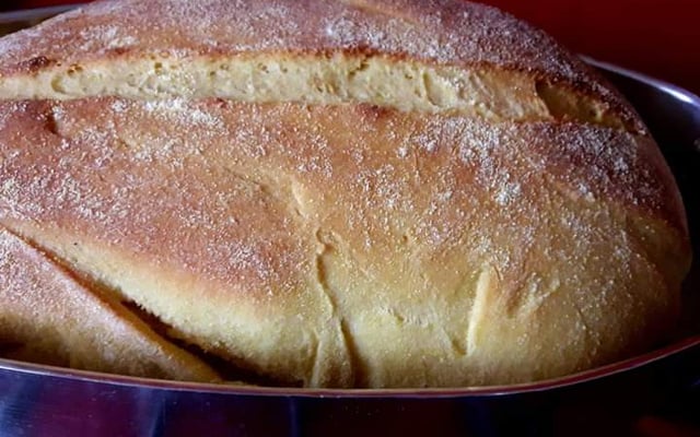 Pão de milho fácil