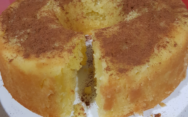 Bolo de mandioca baiano