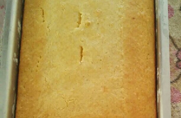 Bolo de milho com leite condensado