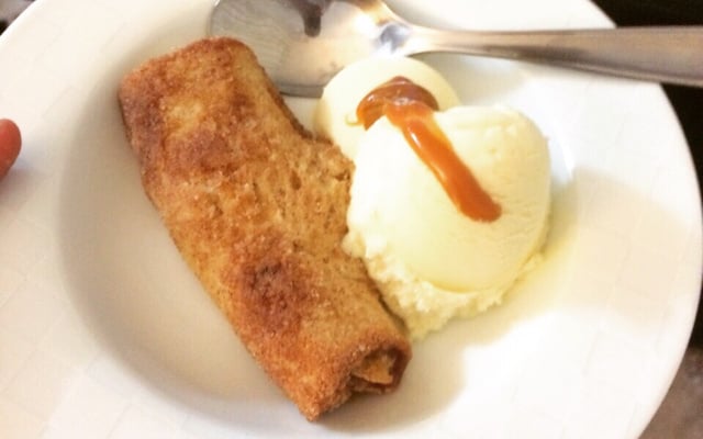 Rolinhos de banana com doce de leite