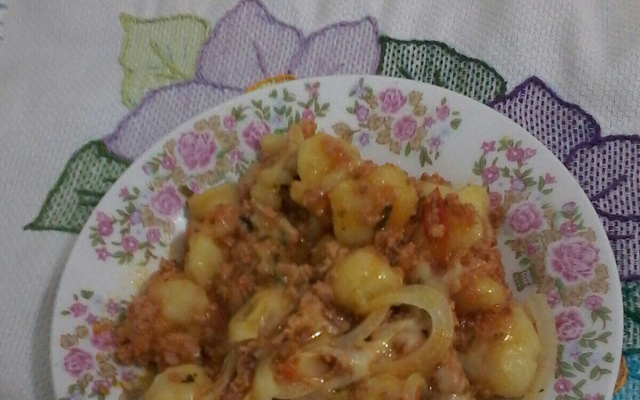 Nhoque de mandioca com iogurte